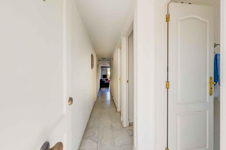 Facilities 3, 3 Bed Apartment Sleeps 5 - 2 Pools - Smart Tv, Málaga