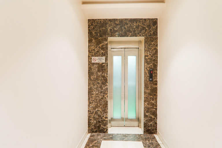 Interior 3, Super Deluxe Room Veridian Inn, Lucknow