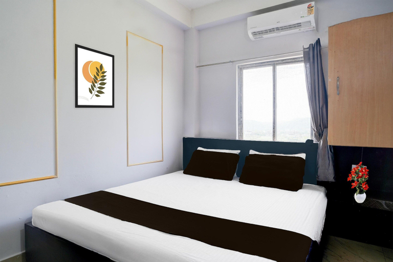 Room 4, Super Hotel O Garchuk Market, Kamrup