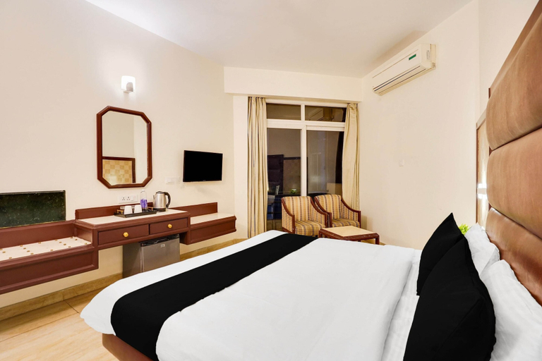 Room 4, Super Deluxe Room Hw Residency, Dehradun