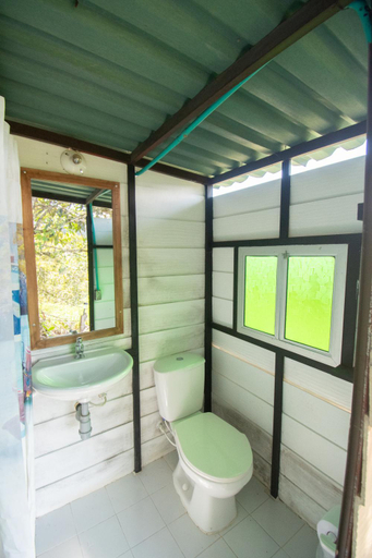 Bathroom 2, Mamaterra Glamping, Macanal