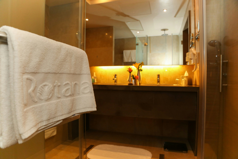 Bathroom 4, Erbil Rotana, Arbil
