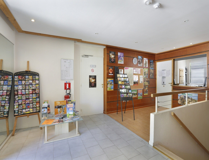 Reception, 2-person Studio Overlooking the River, Ardèche