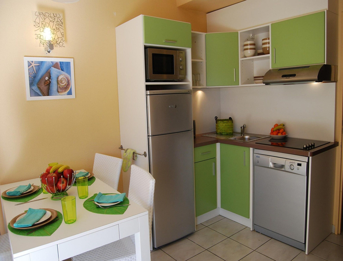 Private kitchen 4, Sea-close Apartment for 2, Pyrénées-Orientales