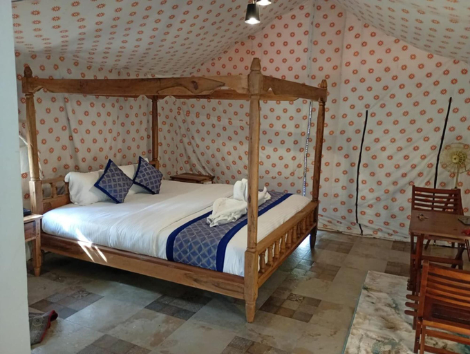 Room 2, Hideaway At Kanha, Balaghat