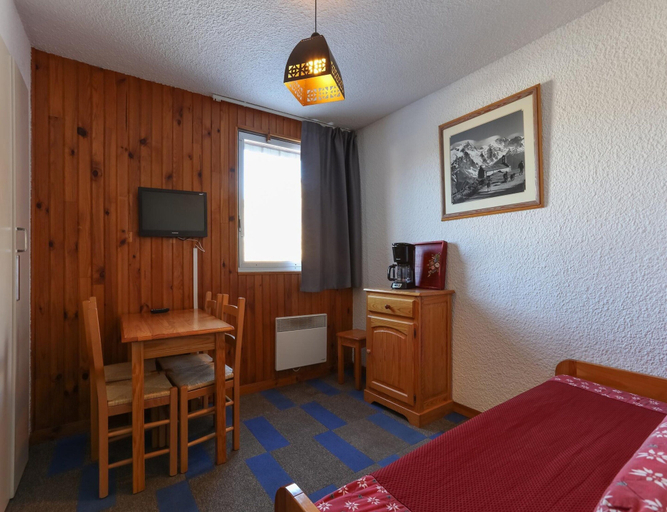 Living room 4, Compact Slope-side Studio for two, Isère