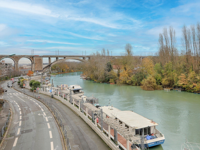 View from property 2, Riverside Couples Stay Near Paris, Val-de-Marne