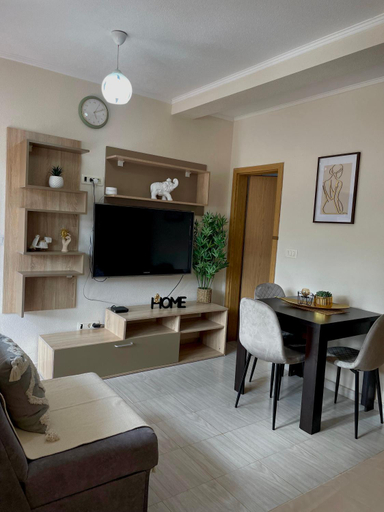 Others 3, Apartments Marash