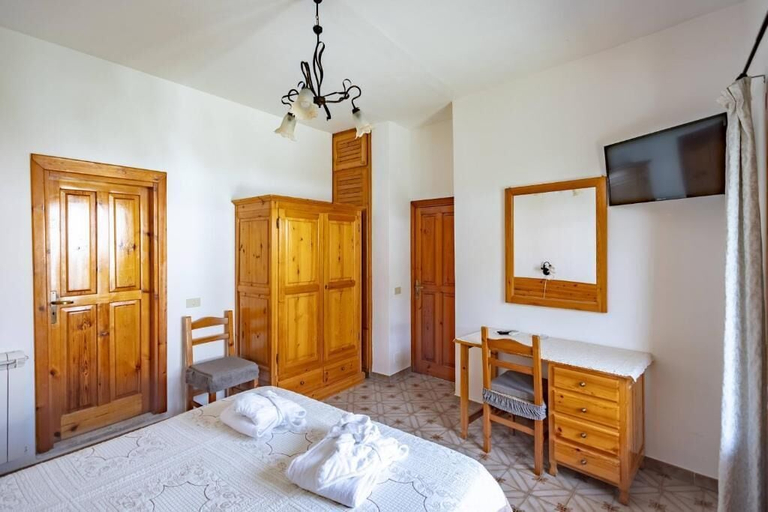 Bedroom 3, HOTEL CASA GIUSEPPINA, Napoli