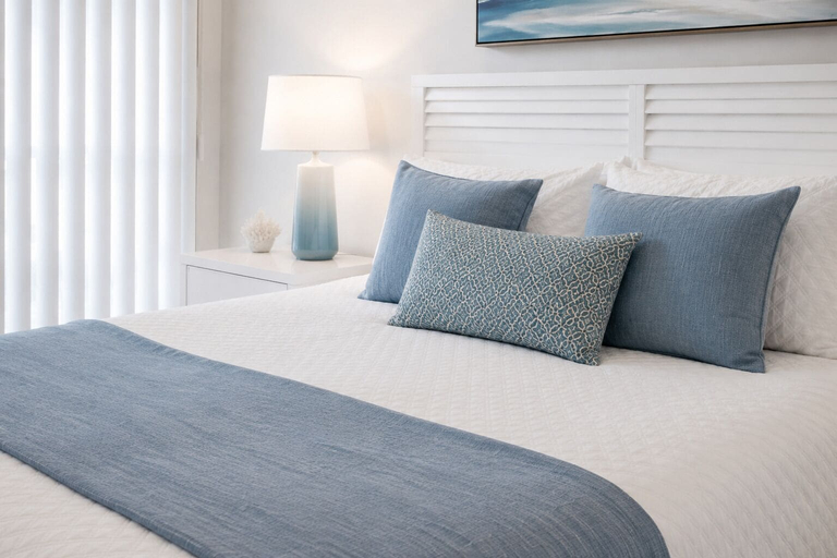 Room 4, The Modern Maple Hotels, Toronto