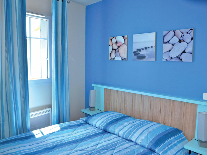 Room, Coastal Cottage for 6 in Marseillan, Hérault