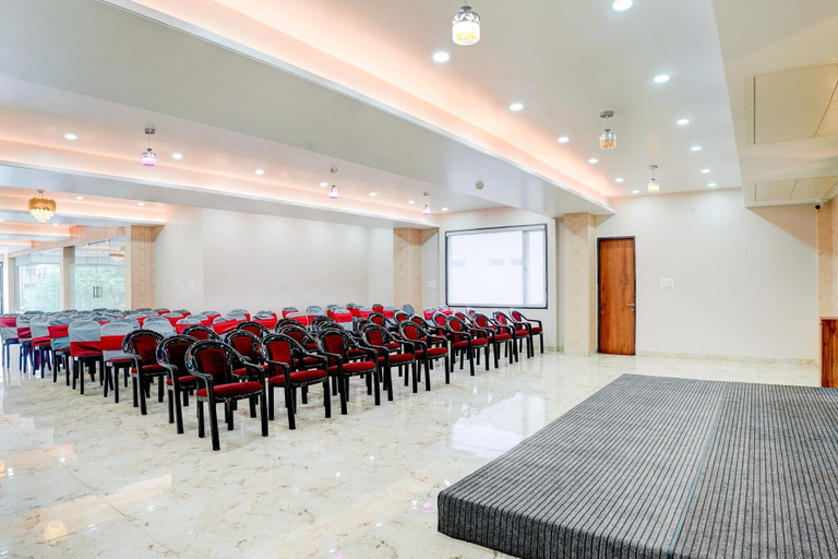 Dining 3, Premium Palette Patel Nagar, Bhopal