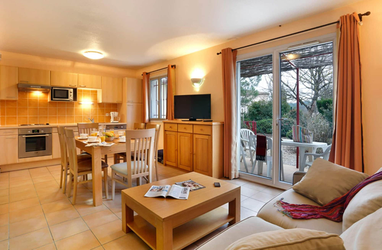 Living room 3, Duplex in Tourrettes With Pool Access, Var