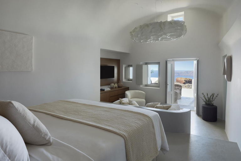 Bedroom 3, Grace Santorini Hotel, South Aegean