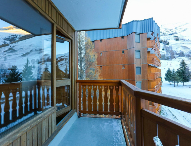 Balcony 2, Attractive Studio With Balcony, Isère