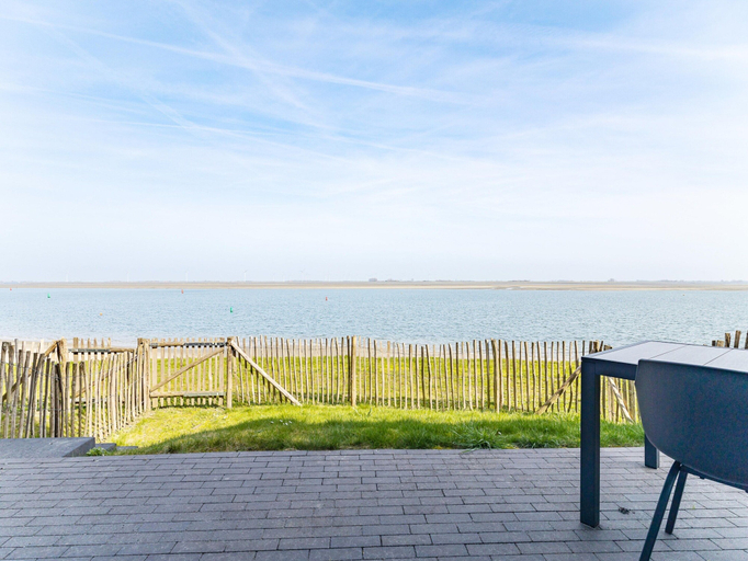 View from property 5, Marina Stay With Dual Terraces, Tholen