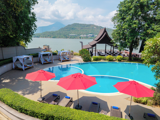 Sport & Beauty 3, Champasak Grand Hotel, Pakxe