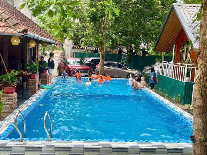 Pool 4, Retreat Bungalow, Bố Trạch