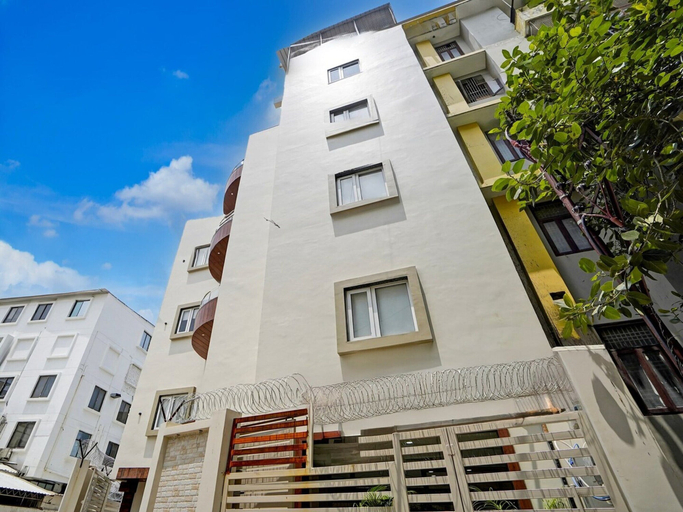 Exterior 3, Saver Double Banaras Sri Hari Inn, Varanasi