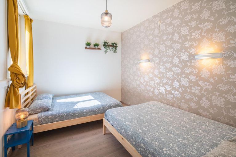 Room 3, Large Antwerp City Center Apartments2bbkns, Antwerpen
