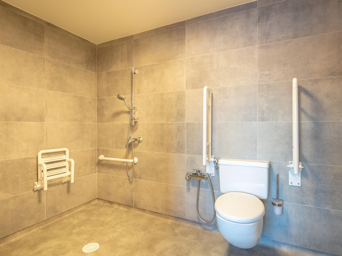 Bathroom 5, Spacious Doucy Stay With Mountain Views, Savoie
