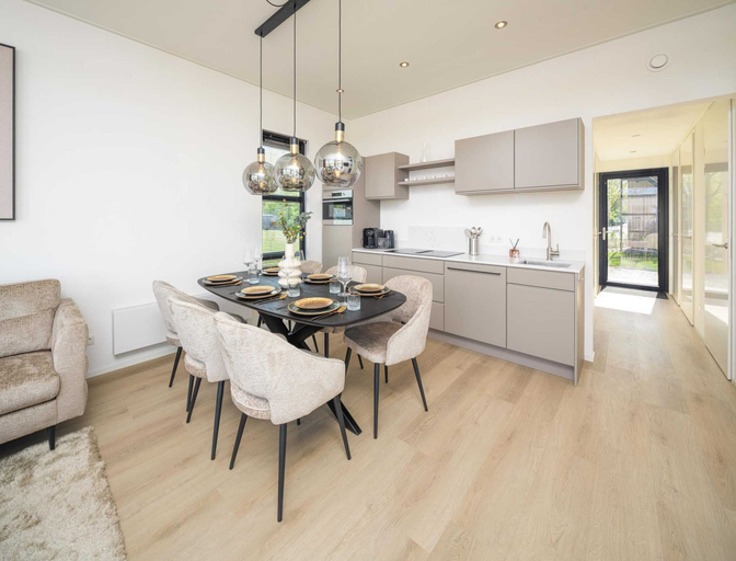 Dining, Workum 6-person Beach Resort Home