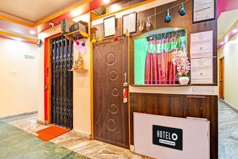 Reception 4, Deluxe Green Guest House, Hugli