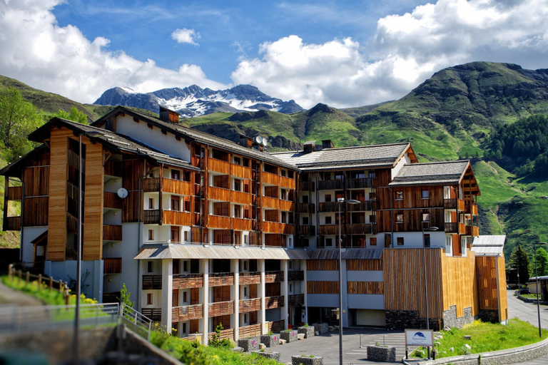 Exterior 4, Spacious Mountain Retreat for 8, Hautes-Alpes