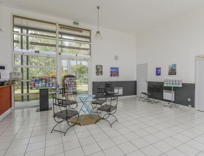 Interior 3, Accessible Apartment for Four in Provence, Vaucluse
