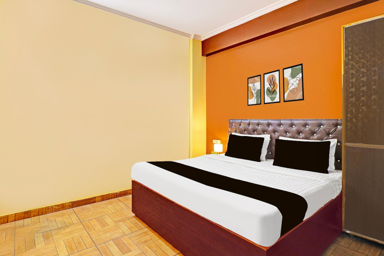 Room 3, Saver Double Sunshine Guest House, Dehradun