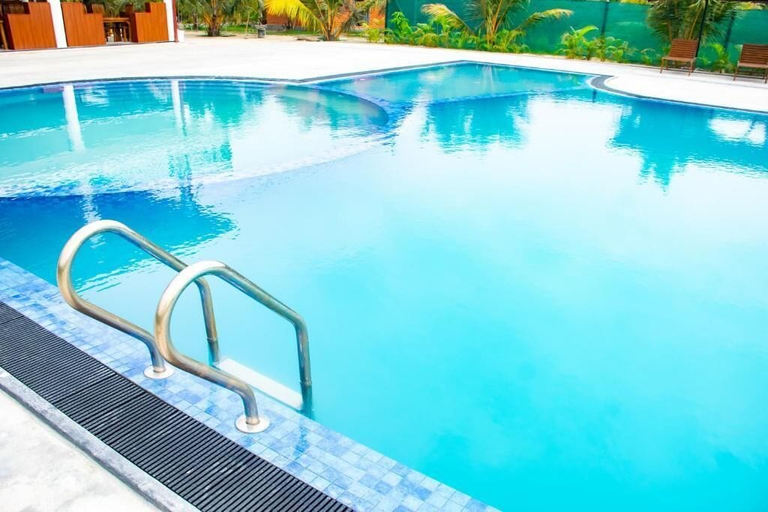Pool 4, Big J Villas Nilaveli - Trincomalee, Kuchchaveli