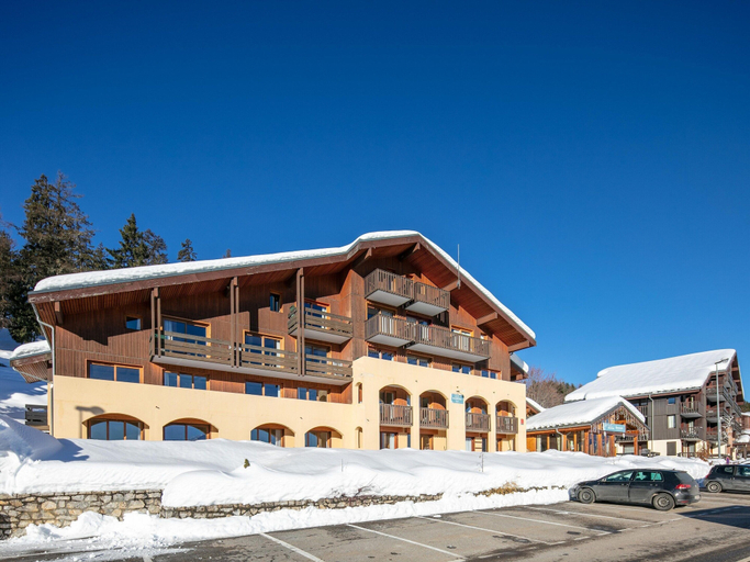 Exterior 5, Scenic Mountain Stay for Four, Savoie