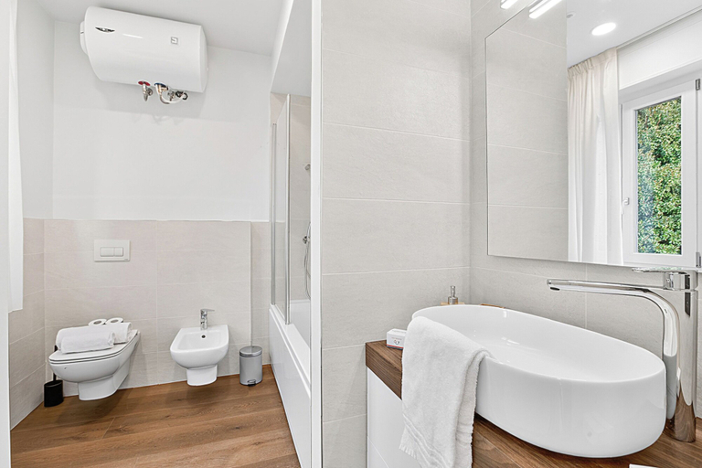 Bathroom 3, Adria's House Modern, Trento