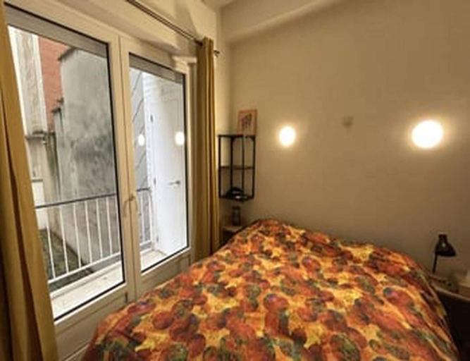 Room 4, Seafront Belgium Apartment for 4, West-Vlaanderen