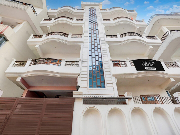 Exterior 2, Deluxegopal Singh Niwas, Varanasi