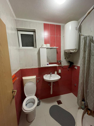 Others 5, Apartments Marash