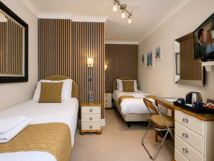 Bedroom 4, Riviera Lodge Hotel, Torbay