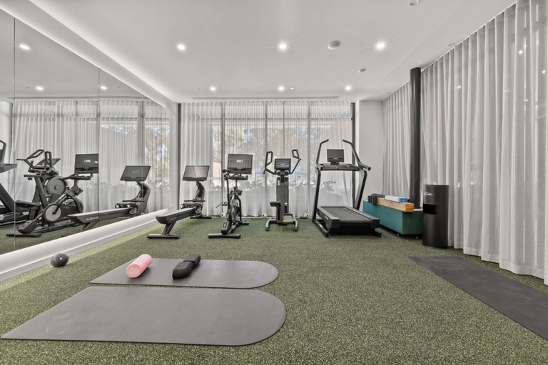Spa treatment 4, Stylish 2-bed Stay Near Canberra Centre, Canberra