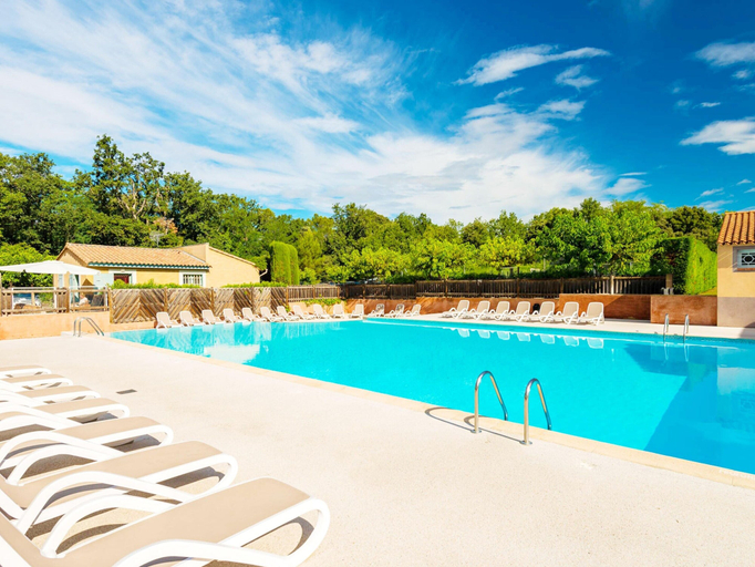 Pool 4, Spacious Provencal Maisonette Escape, Charente-Maritime