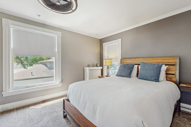 Bedroom 2, Ivy Manor, Allegan