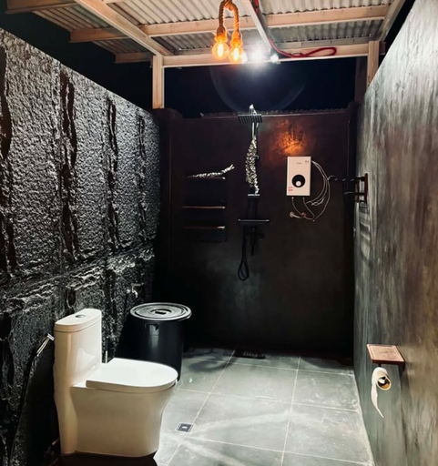 Bathroom 2, CAELO- Peaceful Mountain View Rive, Pililla
