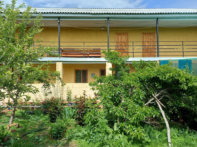Exterior & Views, " UMAR " Guest house, Ysyk-Köl (lake)