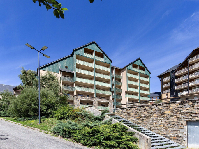 Exterior 4, 6-guest Rental With Dedicated Ski Locker, Hautes-Pyrénées
