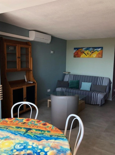 Dining 3, Two-bedroom Apartment, Savannah Beach, Hérault