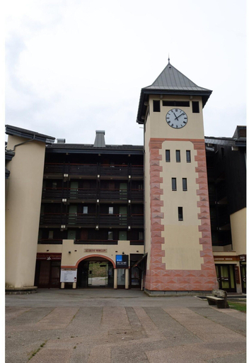 Exterior 2, Slope-access Morillon Apartment for 4, Haute-Savoie