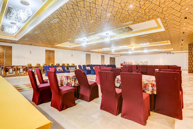 Meeting facility, Executive Room Palette Bareilly Bellazio Suites, Bareilly