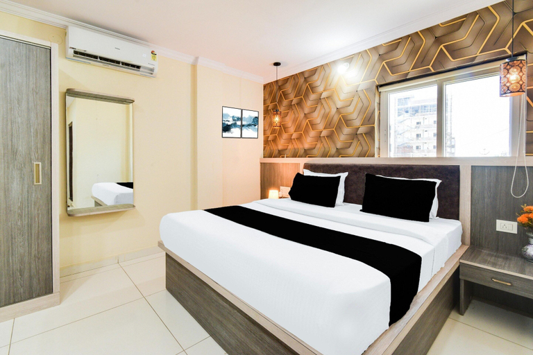Bathroom 2, Super Deluxe Room Hotel Blue Petals, Ranga Reddy