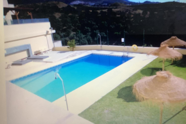 5, 3 Bed Apartment Sleeps 5 - 2 Pools - Smart Tv, Málaga
