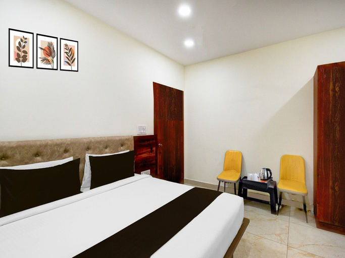 Room 4, Hotel O Kakatiya Hills Shree Adithya Luxury, Ranga Reddy