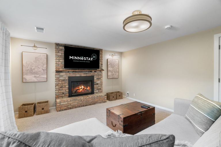 Property amenity 5, Woodland Hollow, Hennepin